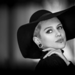 Mit Hut - Alfons Wolf